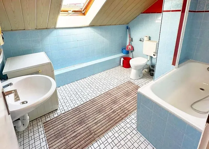 아파트 Comfort In *